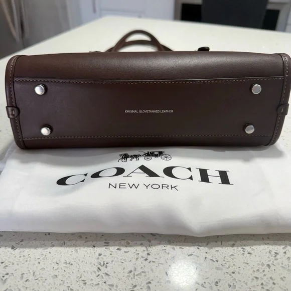 Coach Maple Swing Zip Shoulder Bag - Picture 10 of 11